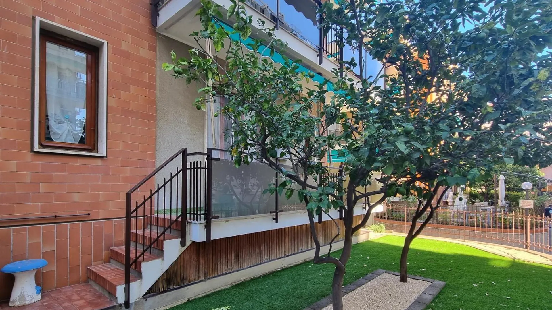 לואנו Appartamento Sole, Mare & Giardino איטליה